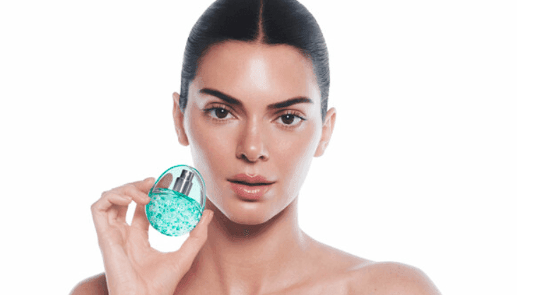 Anua Umumkan Penunjukan Kendall Jenner sebagai Duta Merek Global Pertama