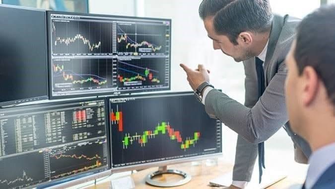 Pola Transaksi Saham TRUK Masuk UMA