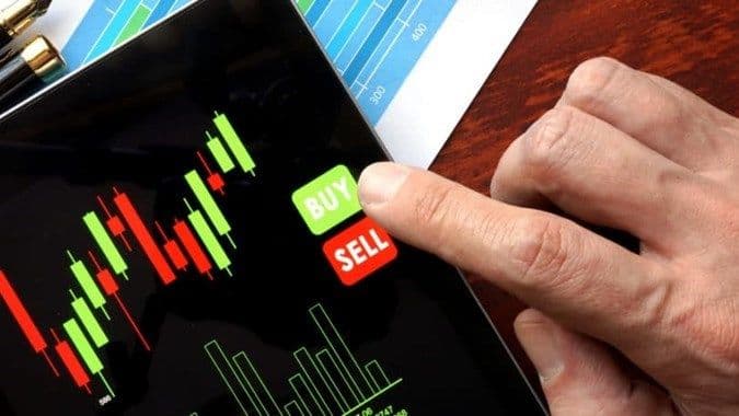 Jajaran Direksi Panin Sekuritas Kompak Koleksi PANS di Rp1.580, Sinyal Bullish?