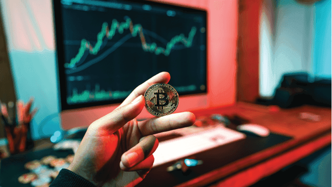 Harga Bitcoin Anjlok di Momen Bersejarah Bitcoin Pizza Day, Ada Apa dengan Pasar Kripto?