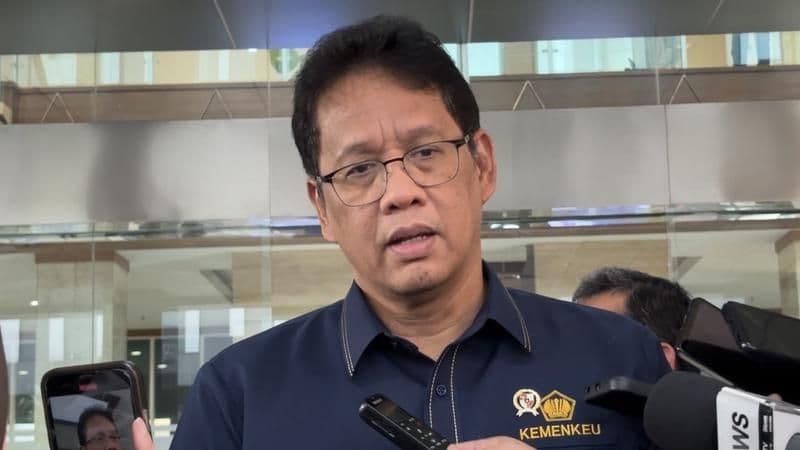 Menkeu Sebut Insentif Kendaraan Listrik Buat Kurangi Impor BBM