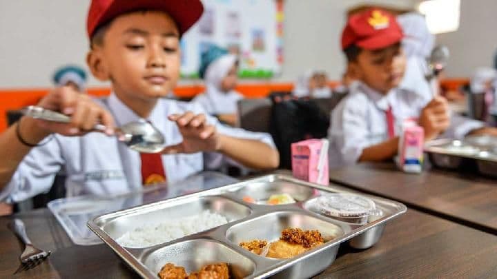 Kemasan dan Akses Logistik Jadi Penyebab Distribusi Susu MBG Belum Merata
